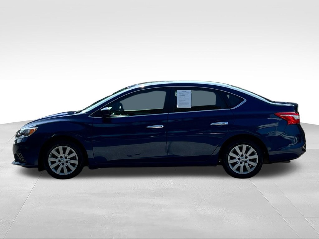 Used 2017 Nissan Sentra S FWD image 13