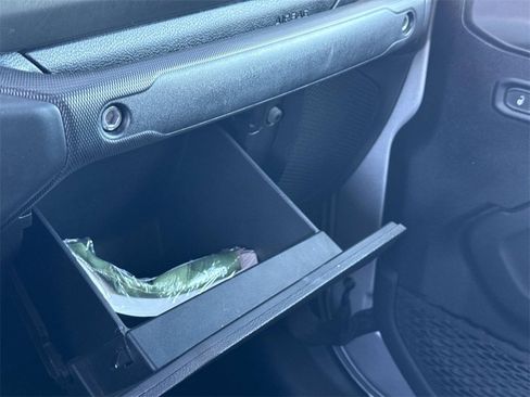 Used 2023 Jeep Gladiator Sport image 25