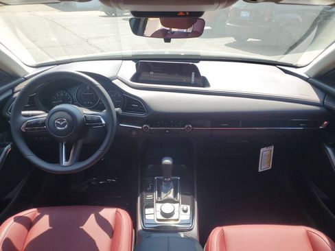 New 2025 MAZDA CX-30 AWD 2.5 S w/ Preferred Package image 26