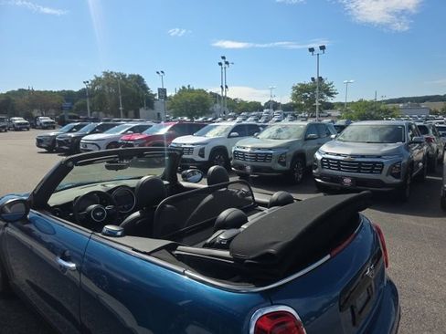 Used 2022 MINI Cooper Convertible FWD image 8