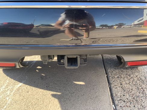 Used 2014 Buick Enclave Leather w/ Trailering Provision Package image 45