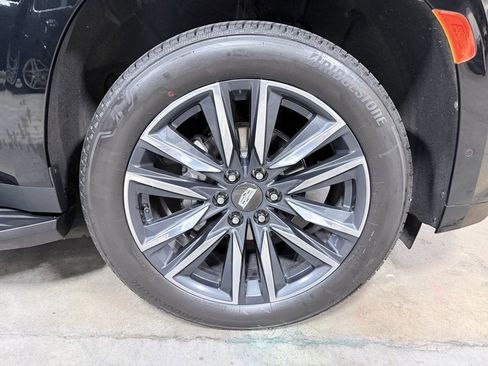 Used 2022 Cadillac Escalade Sport w/ Touring Package AWD/4WD image 11