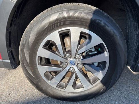 Certified 2025 Subaru Outback Premium w/ Popular Package #1A image 21