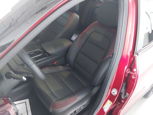 Certified 2026 Chevrolet Equinox RS w/ Safety and Technology Package FWD image 23