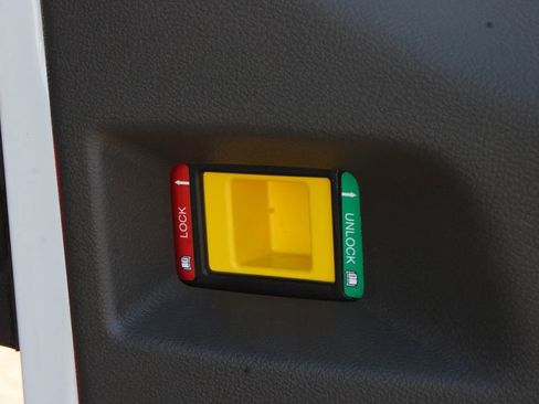 Used 2023 Ford Transit 350 XLT image 11