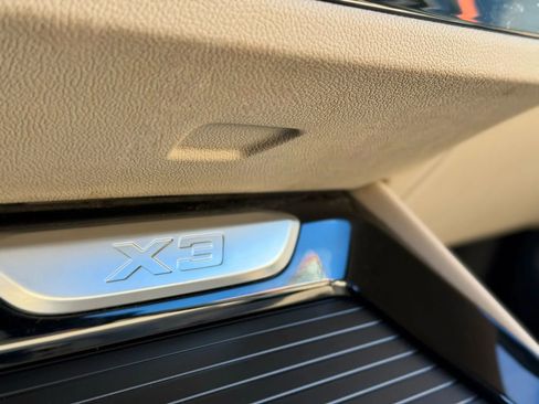 Used 2019 BMW X3 xDrive30i w/ Convenience Package AWD/4WD image 22
