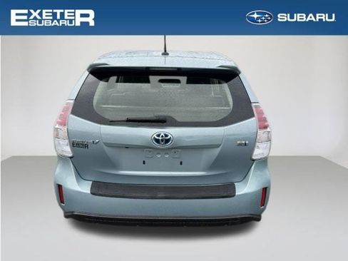 Used 2017 Toyota Prius V Three w/ Carpet Mat Package FWD image 5