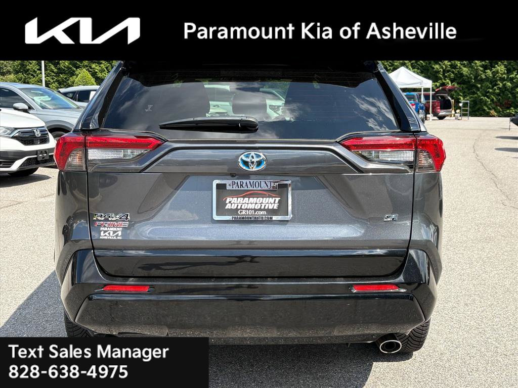 Used 2021 Toyota RAV4 SE w/ Weather & Moonroof Package AWD/4WD image 5