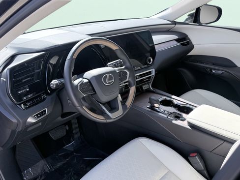 Used 2026 Lexus RX 350 Premium Plus w/ Accessory Package (Z1) image 24