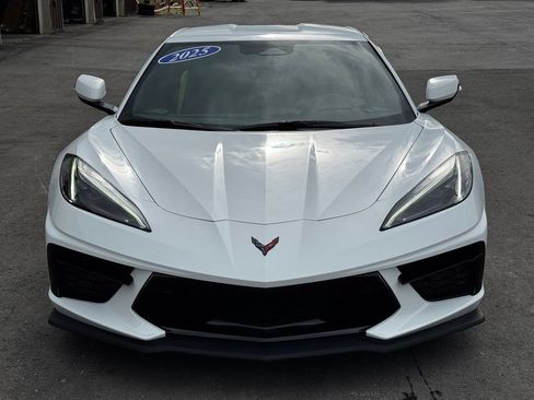 Used 2025 Chevrolet Corvette Stingray Coupe w/ Z51 Performance Package RWD image 9