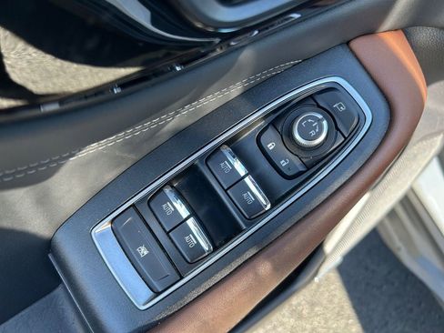 Used 2021 Subaru Outback Touring XT image 23