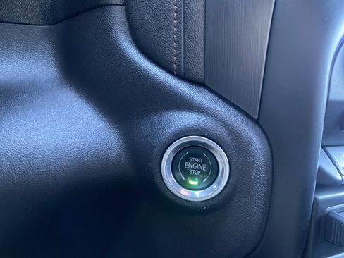 Used 2019 GMC Sierra 1500 AT4 w/ AT4 Premium Package image 32