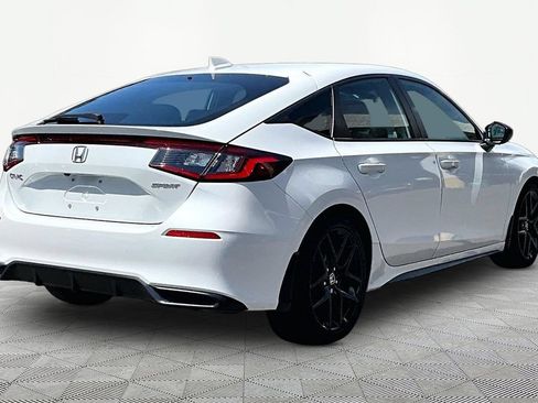 Used 2025 Honda Civic Sport image 2