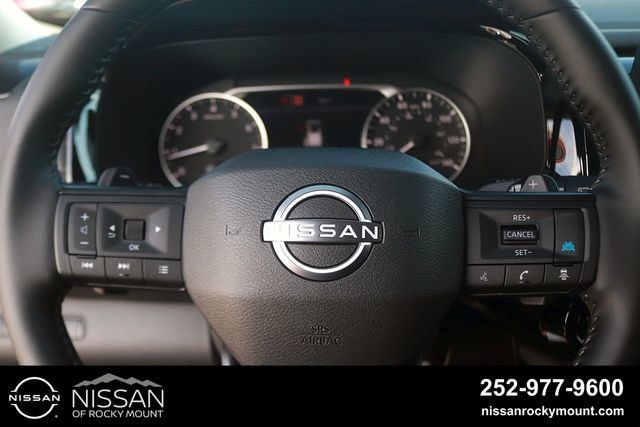 Certified 2026 Nissan Pathfinder SV FWD image 18