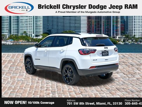 Used 2026 Jeep Compass Latitude AWD/4WD image 7