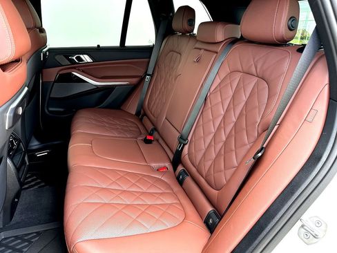 New 2026 BMW X5 xDrive40i image 17