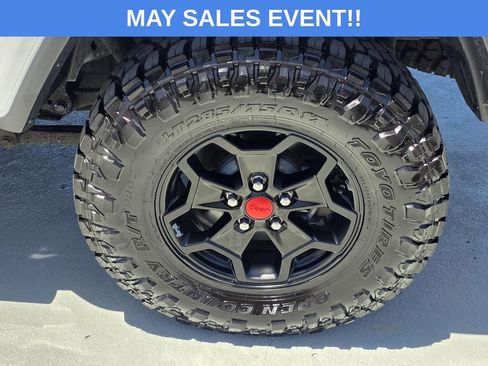 Used 2021 Jeep Gladiator Sport AWD/4WD image 42