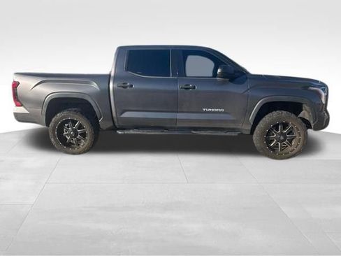 Used 2022 Toyota Tundra SR5 image 2
