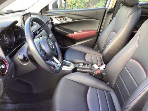 Used 2018 MAZDA CX-3 Touring w/ Preferred Equipment Package image 5