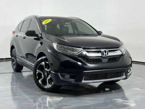 Used 2019 Honda CR-V Touring image 2