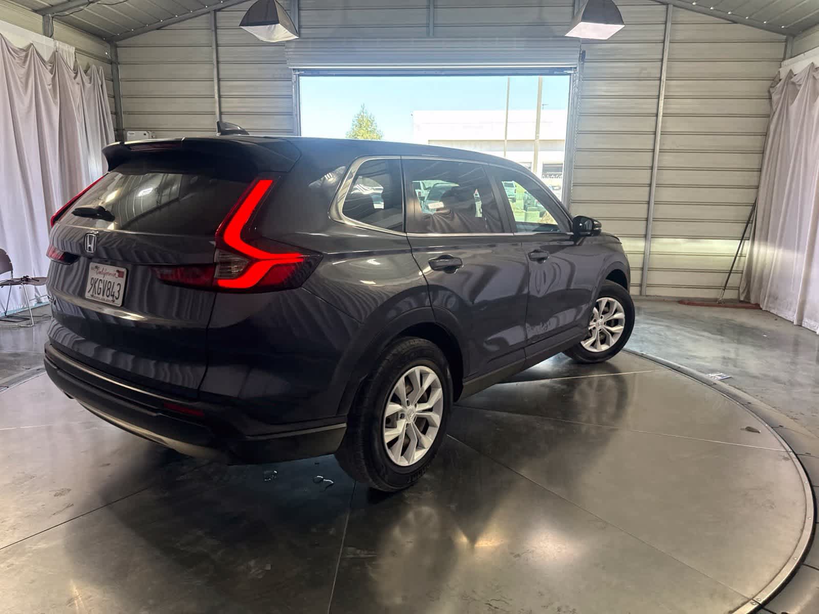 Used 2024 Honda CR-V LX image 5