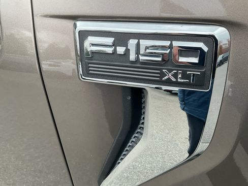 Certified 2022 Ford F150 XLT w/ Equipment Group 302A High image 11