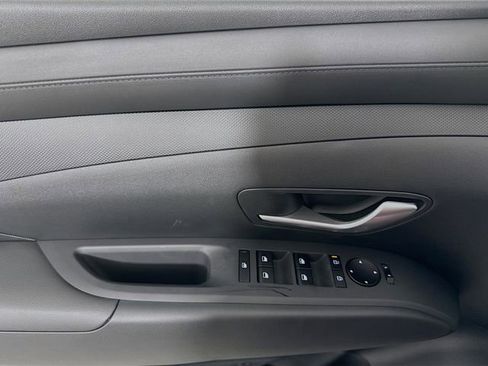 New 2026 Hyundai Tucson SE image 14