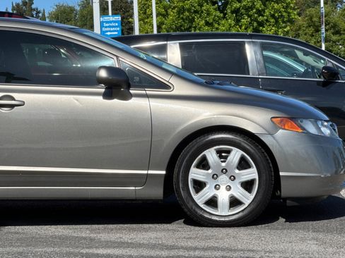 Used 2007 Honda Civic LX image 32