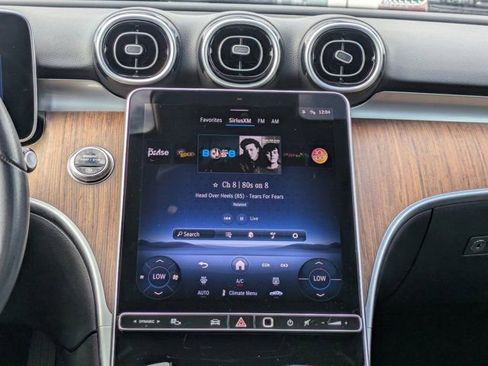 Used 2025 Mercedes-Benz C 300 4MATIC Sedan image 15