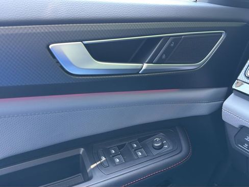 New 2026 Volkswagen Atlas Peak Edition AWD/4WD image 32