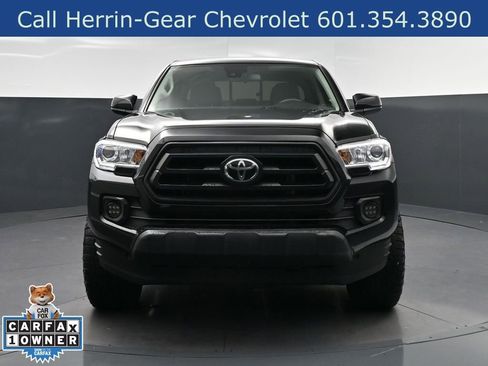 Used 2023 Toyota Tacoma SR AWD/4WD image 10