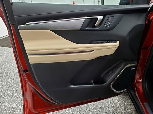 New 2026 Buick Enclave Preferred w/ Power Package image 12