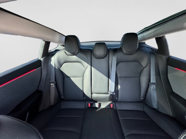 Used 2025 Tesla Model 3 Long Range RWD image 21