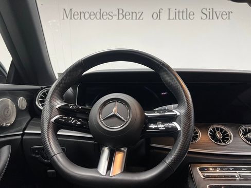 Used 2023 Mercedes-Benz E 450 4MATIC Cabriolet image 30