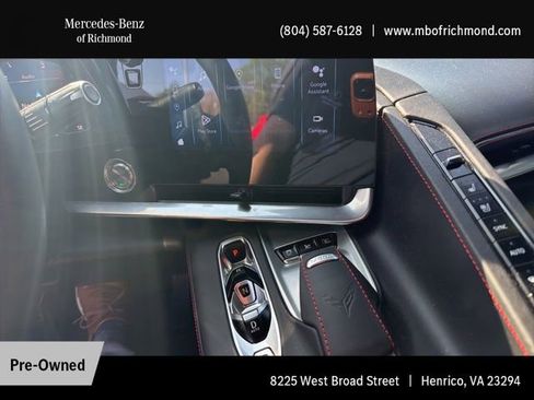 Used 2024 Chevrolet Corvette Stingray Premium Conv w/ Z51 Performance Package RWD image 11