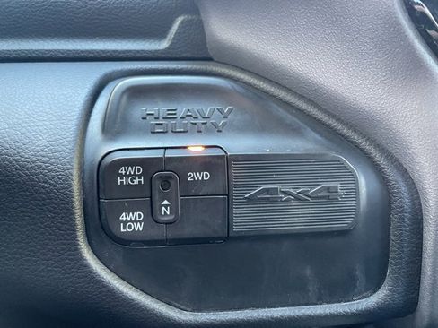 Used 2021 RAM 2500 Big Horn w/ Level 2 Equipment Group image 21