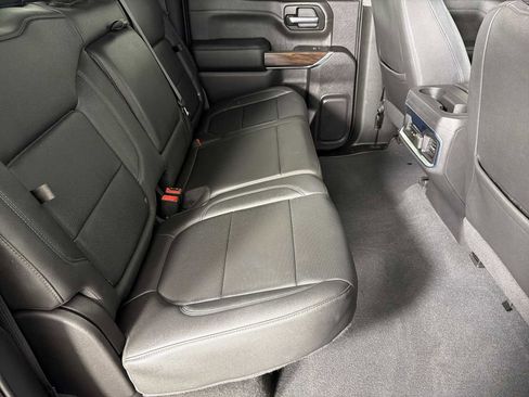 Used 2022 GMC Sierra 1500 SLT w/ SLT Premium Package image 13