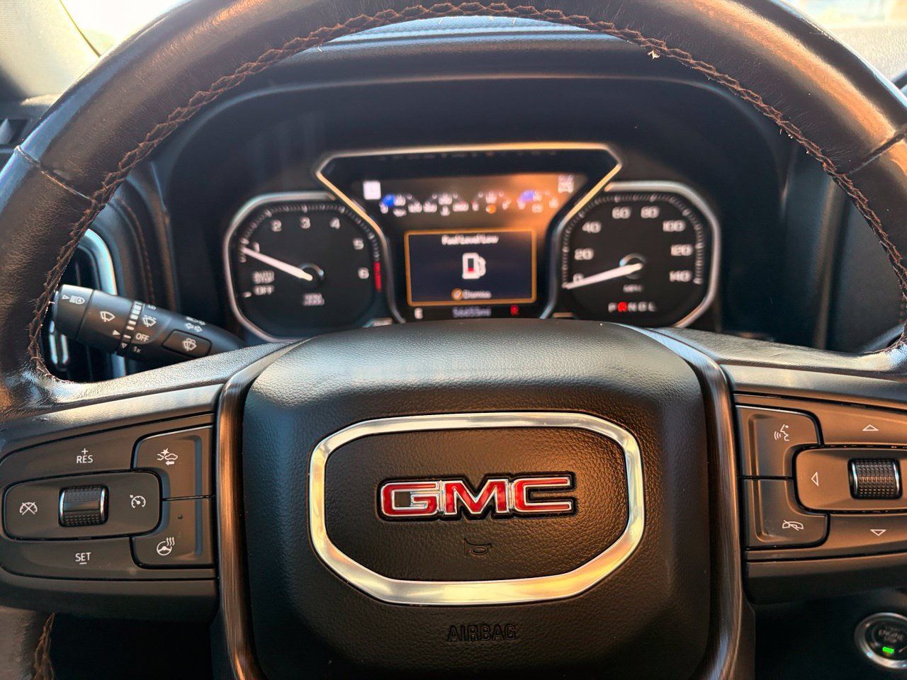Used 2021 GMC Sierra 1500 AT4 w/ AT4 Value Package AWD/4WD image 28