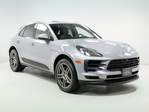 Used 2021 Porsche Macan S AWD/4WD image 8