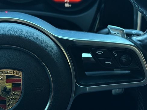 Used 2021 Porsche Macan S image 31