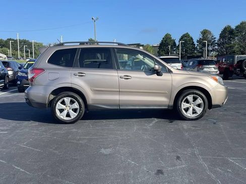 Used 2015 Subaru Forester 2.5i Limited AWD/4WD image 8