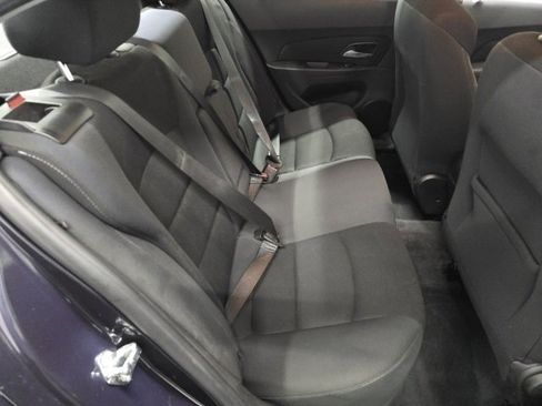 Used 2016 Chevrolet Cruze LT w/ RS Package FWD image 4