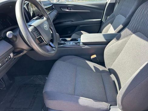 Certified 2025 Toyota Camry LE image 11