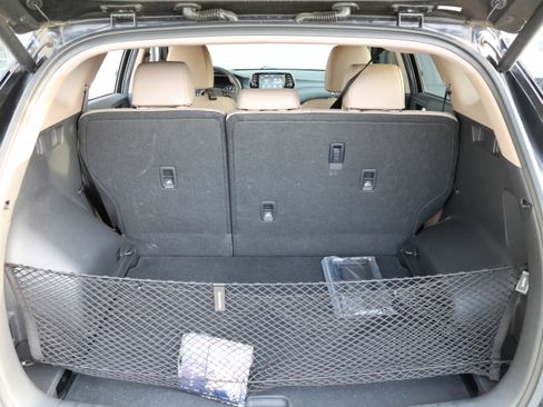 Used 2020 Hyundai Tucson Limited image 34