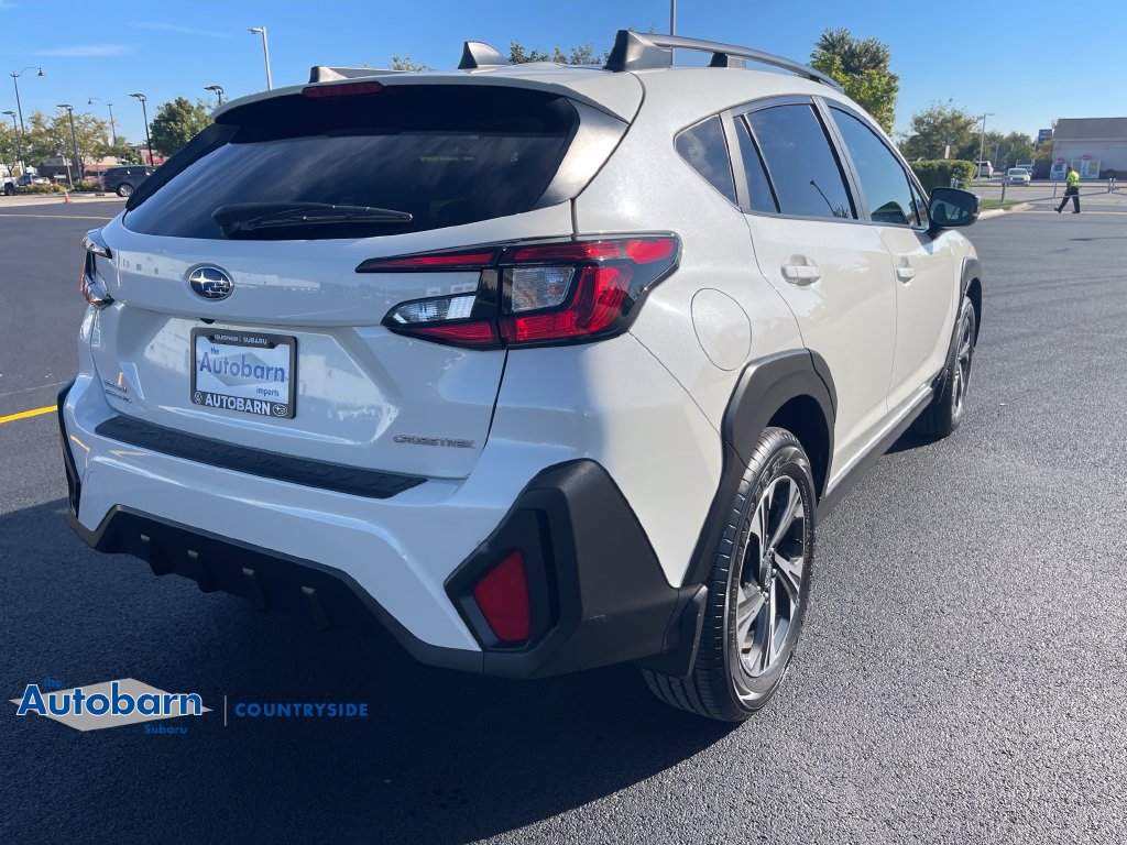 Used 2024 Subaru Crosstrek 2.0i Premium AWD/4WD image 5