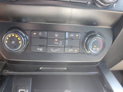 Used 2020 Ford F150 XL w/ Equipment Group 101A Mid AWD/4WD image 26