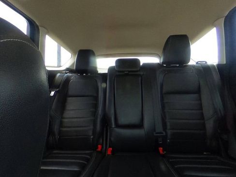 Used 2018 Ford Escape SEL w/ Ford Safe & Smart Package image 17