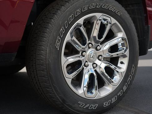 Used 2023 RAM 1500 Laramie AWD/4WD image 34
