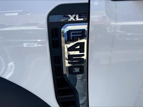 Used 2024 Ford F450 XL w/ XL Chrome Package RWD image 12