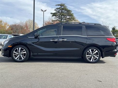 Used 2023 Honda Odyssey Touring image 35
